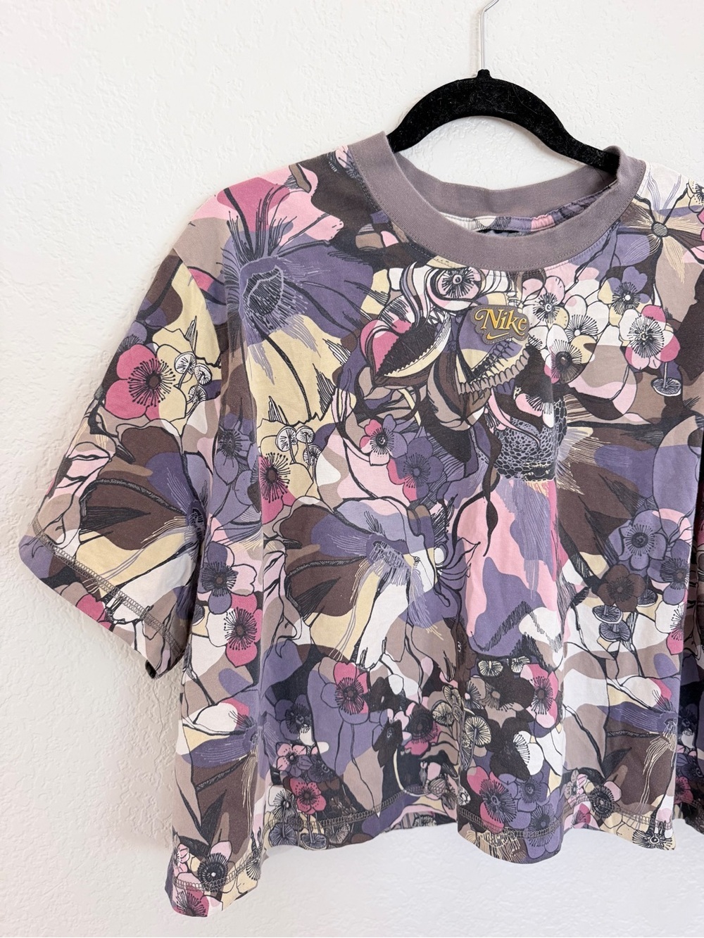 Nike Femme floral print crop top - Picture 4 of 7